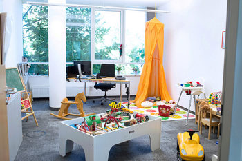 Menold Bezler Büro Kinder