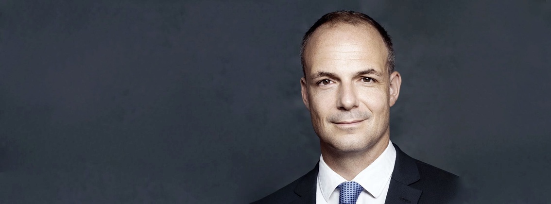 Dr. Bergmann, Partner bei der Kanzlei Raue mit TalentRocket im Interview