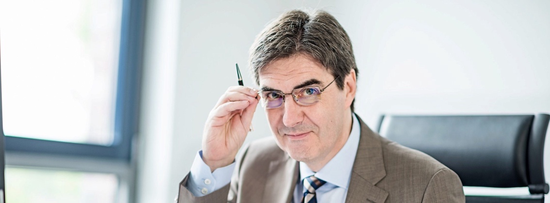 Prof. Dr. Thomas Mayen Mayen Dolde Partner KI Anwalt Stuttgart