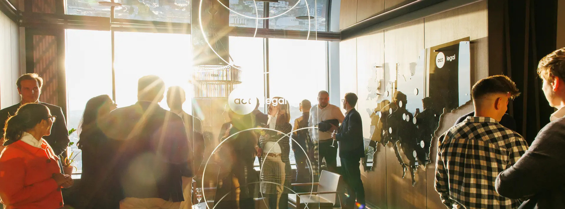 Anwalt (m/w/d) Real Estate background picture