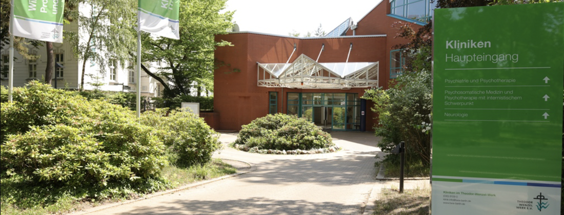 Kliniken im Theodor-Wenzel-Werk background picture