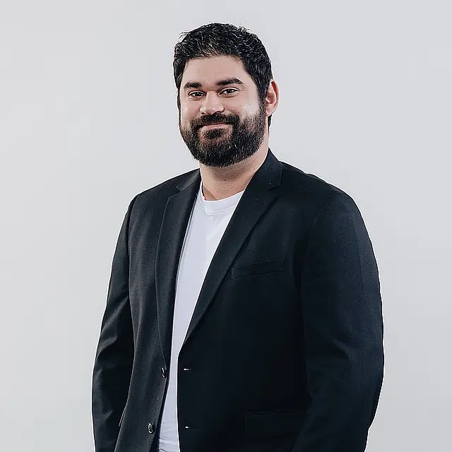 AlexanderGodjali