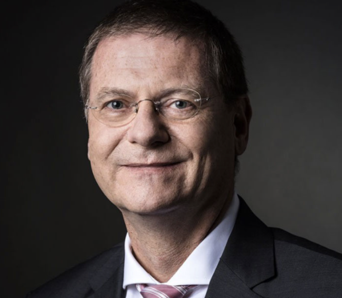 Dr. NorbertGieseler Dr. NorbertGieseler