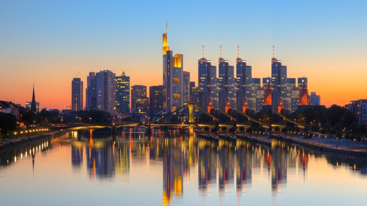 Legal Impact Wirtschaft. Recht. Deine Perspektive. background picture