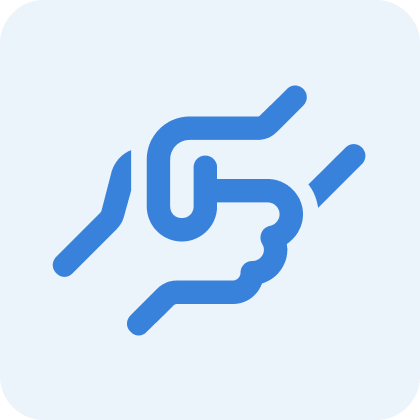 Kleines informatives Icon mit drei übereinanderliegenden Stufen.