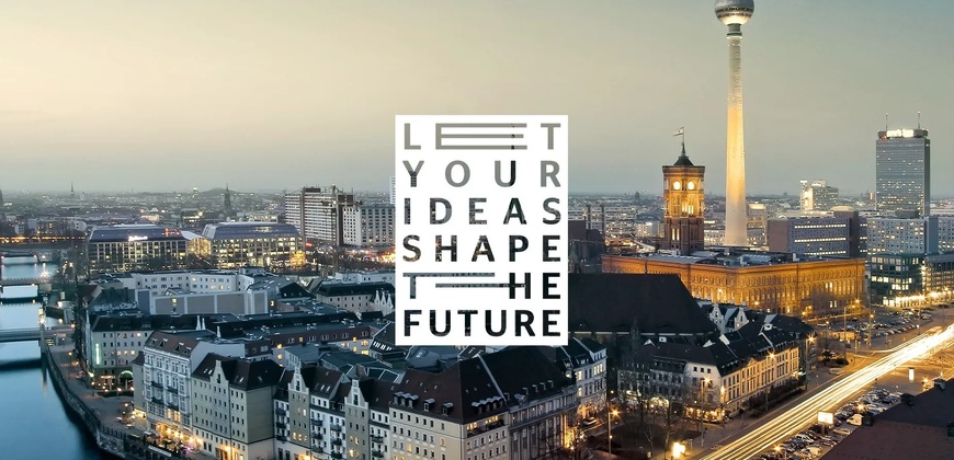 Antitrust Compliance Specialist (m/w/d) background picture