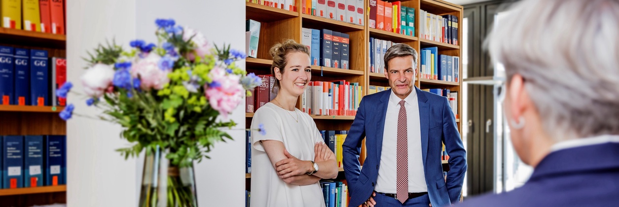 Rechtsanwalt (m/w/d) Zivilrecht / Litigation / IT-Recht / Gewerblicher Rechtsschutz background picture
