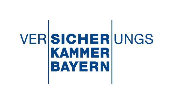 Traineeprogramm (m/w/d) in München background picture