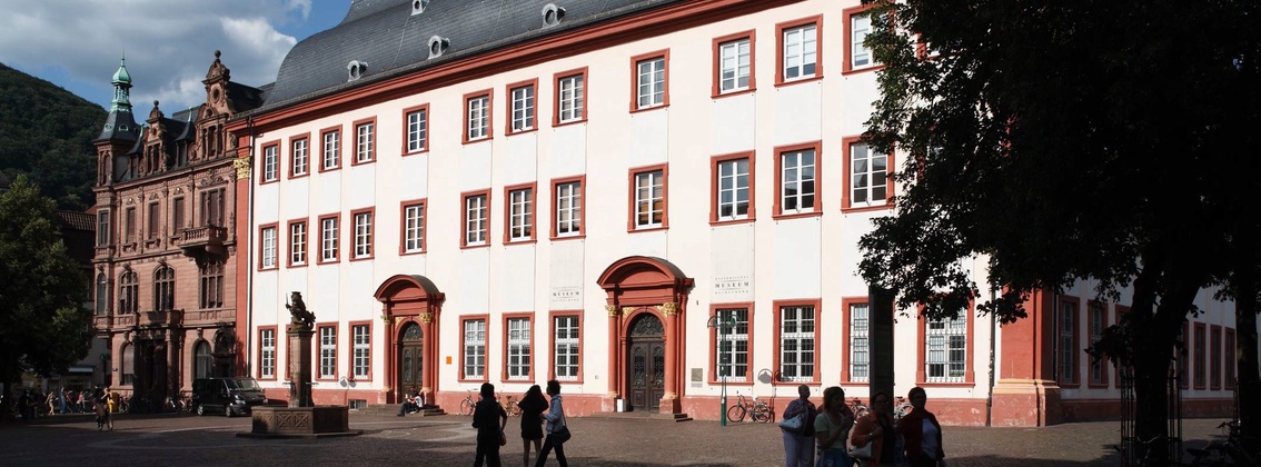 Ruprecht-Karls-Universität Heidelberg - Juristische Fakultät background picture